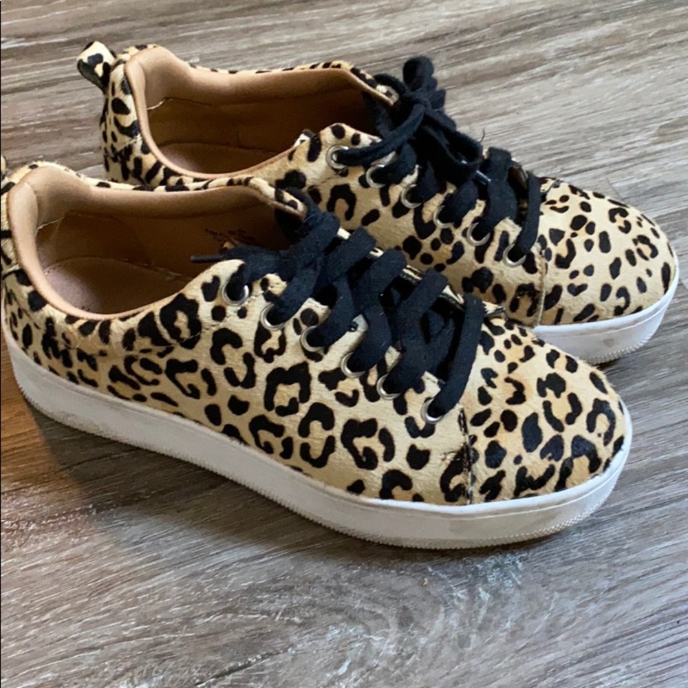 Leopard sneakers